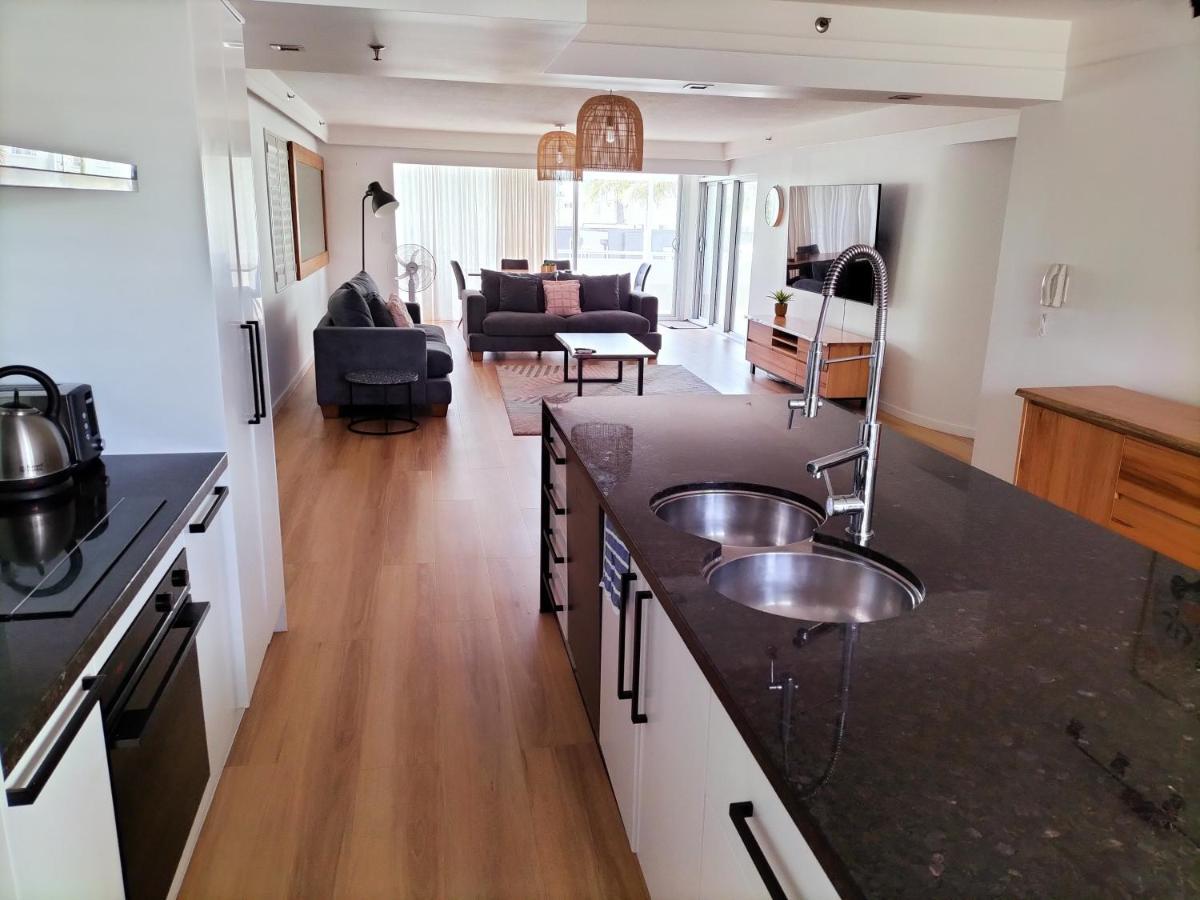 Marriner Views Aparthotel Gold Coast Exterior photo