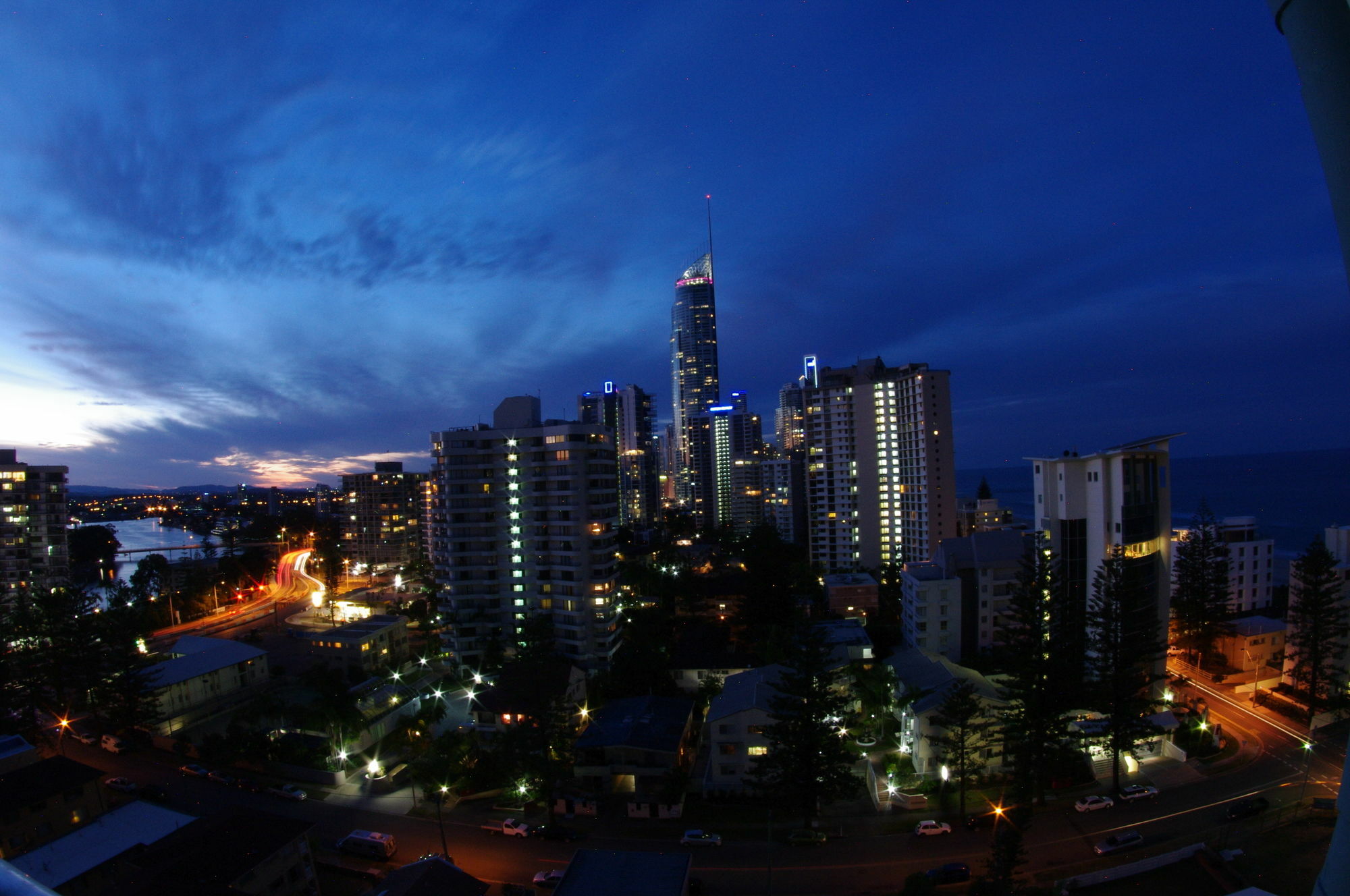 Marriner Views Aparthotel Gold Coast Exterior photo