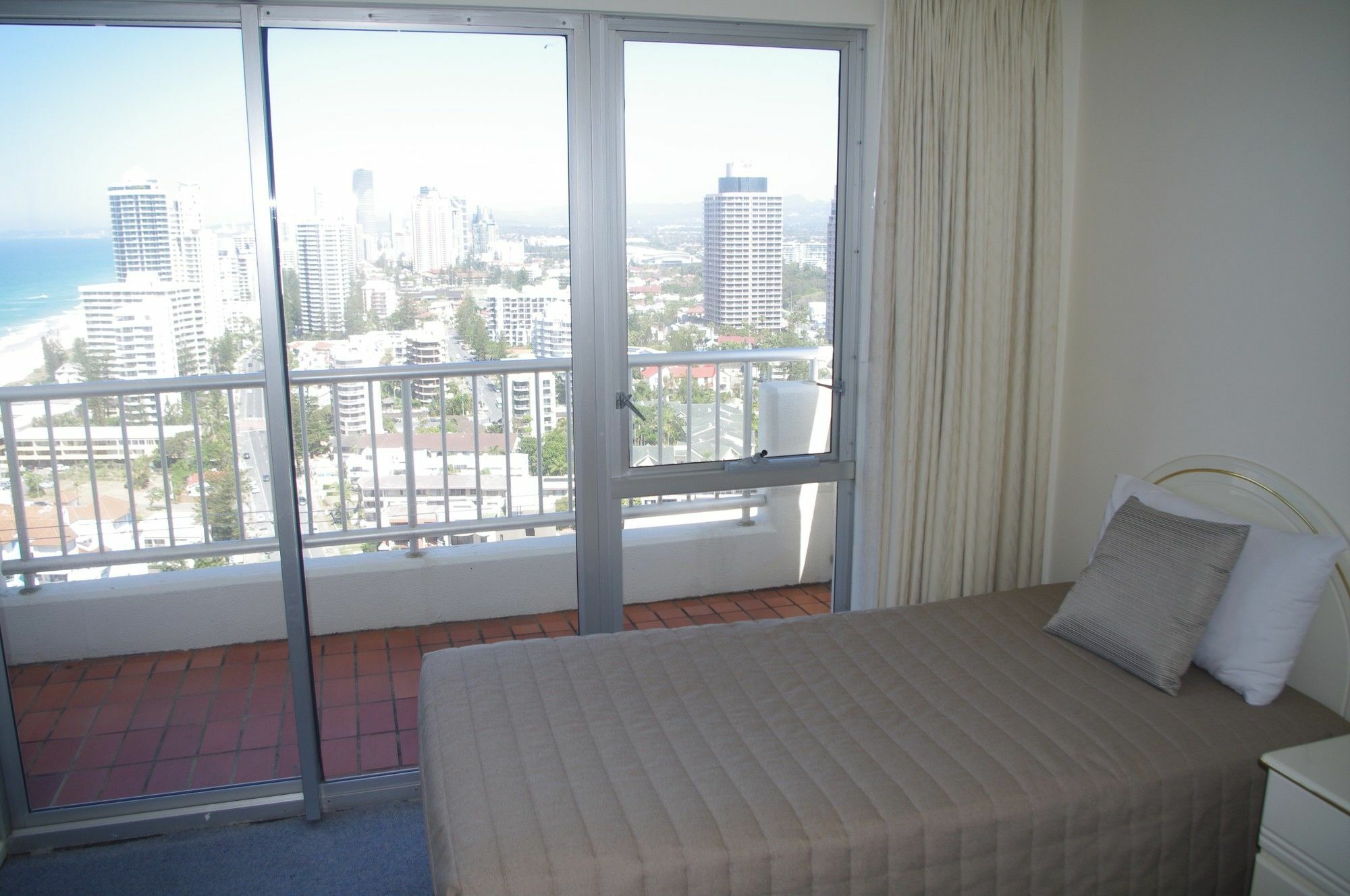 Marriner Views Aparthotel Gold Coast Exterior photo