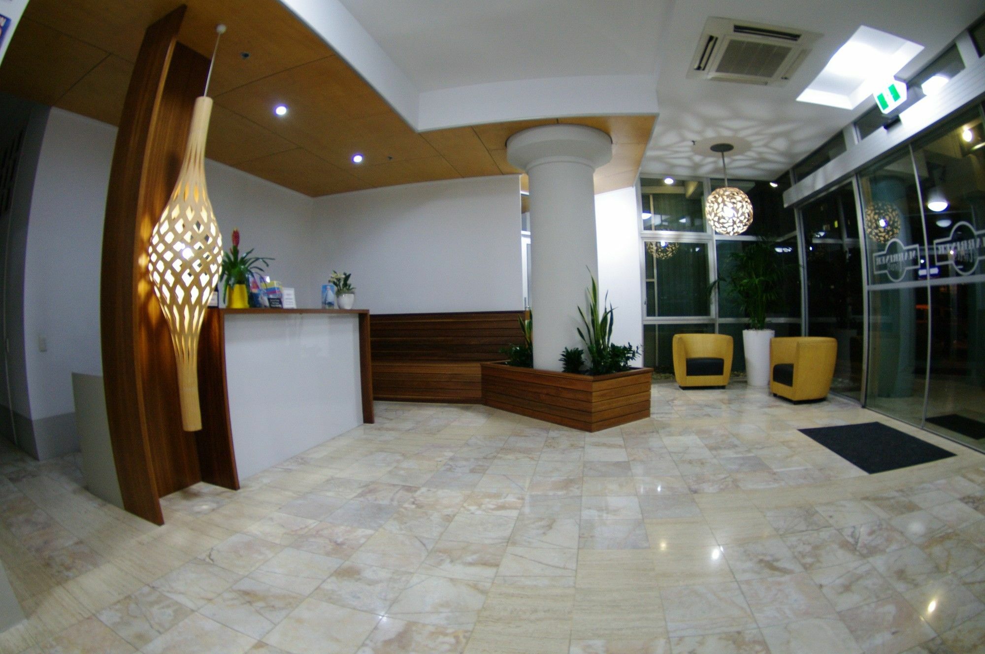Marriner Views Aparthotel Gold Coast Exterior photo