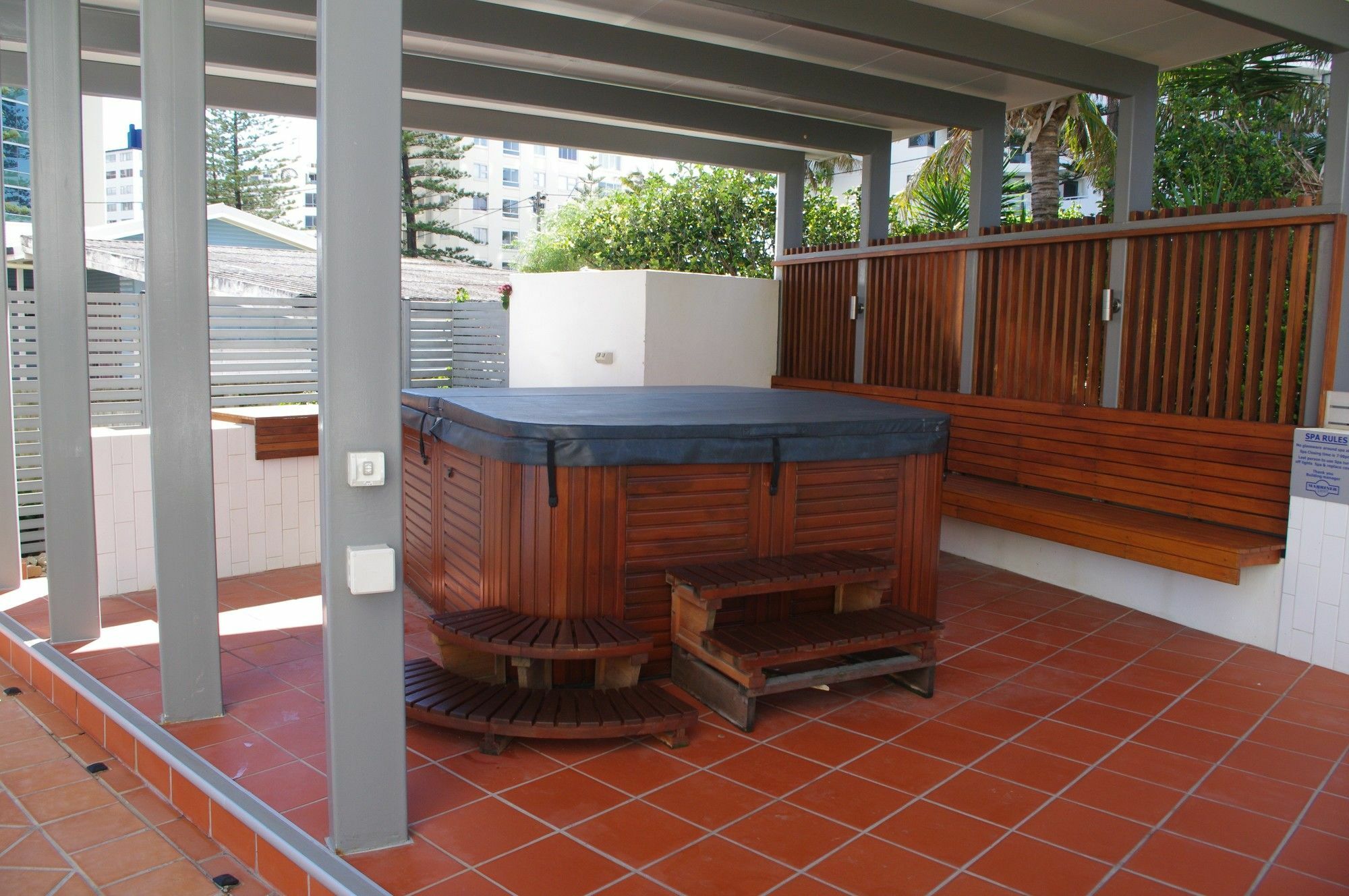 Marriner Views Aparthotel Gold Coast Exterior photo